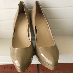 Calvin Klein 5" triangle block high heels